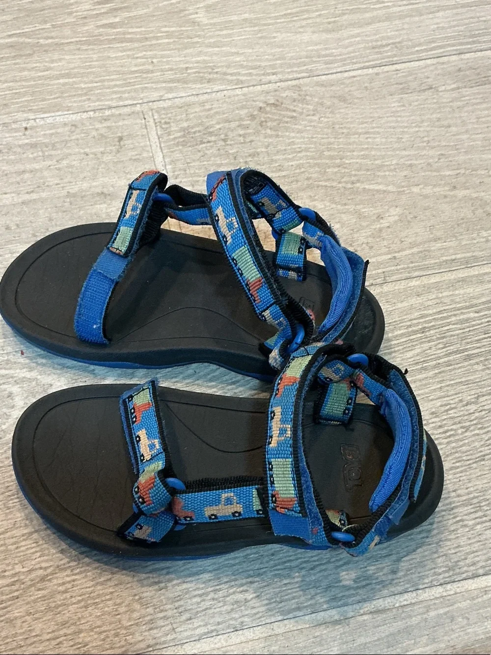 Teva Toddler Boys Kids Blue Strap Sandals with Truck Pattern Sz 10 EU 27